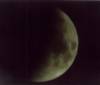 � A. Wilhelm; Mond, Dez. 2000, Newton-Reflektor f=500mm (GFK-Tubus), focal, 1/30 Sek., Canon AE1, Umgebung von W�rzburg.