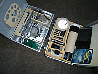 � H. Hermelingmeier; Das verpackte Teleskop in den Koffern